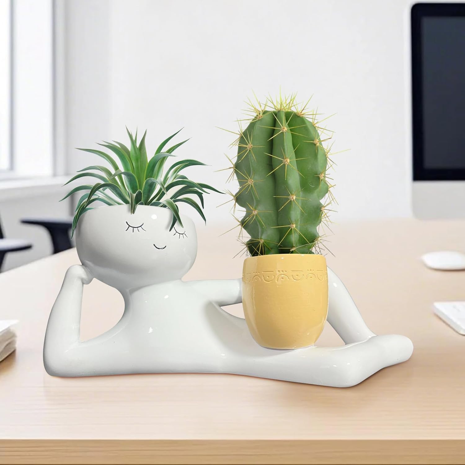 Lazy Little Guy Planter Unique - Plant Parents ulasan dan harga